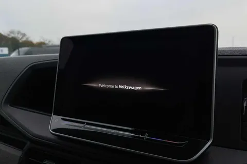 DF75ULV Volkswagen Crafter (Nf) CR35 Panel van Commerce MWB 140 PS 2.0 TDI 6sp Manual FWD Thumbnail #35