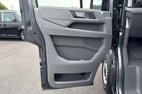 DF75UEK Volkswagen Crafter (Nf) CR35 Commerce MWB 140 PS FWD - Digital Dash/Business Pack/Camera Thumbnail #31