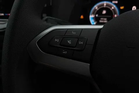 DF75ULV Volkswagen Crafter (Nf) CR35 Panel van Commerce MWB 140 PS 2.0 TDI 6sp Manual FWD Thumbnail #38