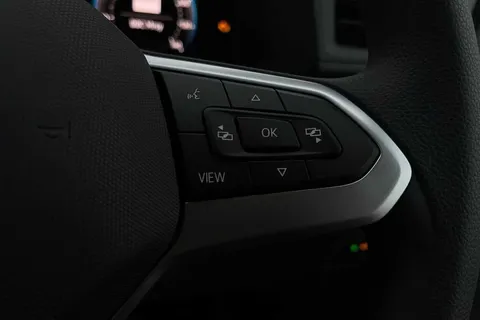 DF75ULV Volkswagen Crafter (Nf) CR35 Panel van Commerce MWB 140 PS 2.0 TDI 6sp Manual FWD Thumbnail #39