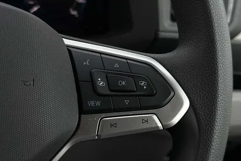 DA75SWU Volkswagen Crafter (Nf) CR35 Commerce Plus MWB 140 PS FWD - 25 Model Year Thumbnail #39