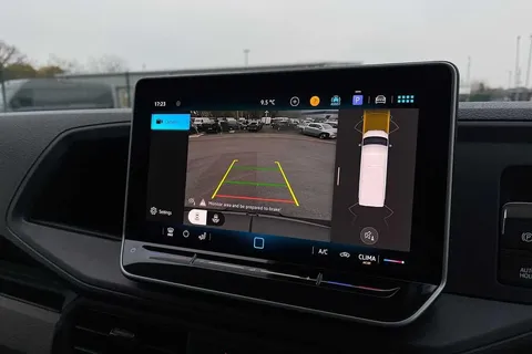 DF75ULV Volkswagen Crafter (Nf) CR35 Panel van Commerce MWB 140 PS 2.0 TDI 6sp Manual FWD Thumbnail #52