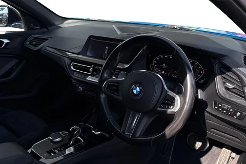 ST20MKV BMW 1 Series M135i xDrive 5dr Step Auto Thumbnail #8