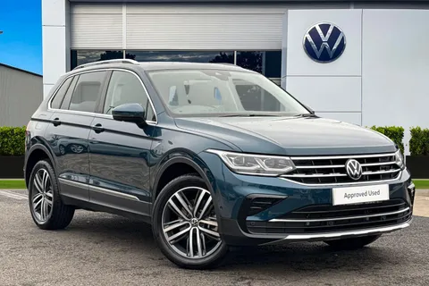 MJ23EDC Volkswagen Tiguan 1.4 TSI eHybrid Elegance 5dr DSG Thumbnail #1