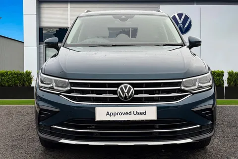 MJ23EDC Volkswagen Tiguan 1.4 TSI eHybrid Elegance 5dr DSG Thumbnail #5