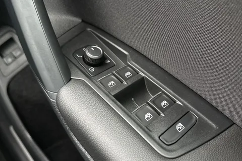 MJ23EDC Volkswagen Tiguan 1.4 TSI eHybrid Elegance 5dr DSG Thumbnail #20