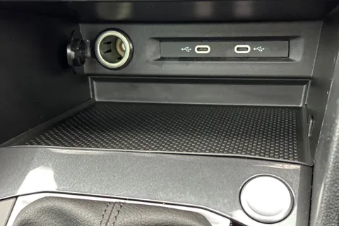 MJ23EDC Volkswagen Tiguan 1.4 TSI eHybrid Elegance 5dr DSG Thumbnail #37