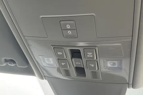 MJ23EDC Volkswagen Tiguan 1.4 TSI eHybrid Elegance 5dr DSG Thumbnail #45