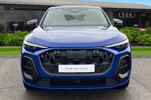 DF75KKL Audi Q5 2.0 TDI Edition 1 Sportback S Tronic quattro Euro 6 (s/s) 5dr Thumbnail #5