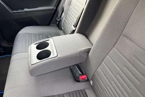 LG67MFF Toyota Auris 1.8 VVT-h Icon CVT Euro 6 (s/s) 5dr (Safety Sense) Thumbnail #25