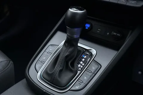 EX72HZK Hyundai Kona 1.6 GDi Hybrid Ultimate 5dr DCT Thumbnail #21