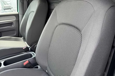 BT25CSU Volkswagen ID. Buzz 210kW Commerce Plus 79kWh Auto Thumbnail #13