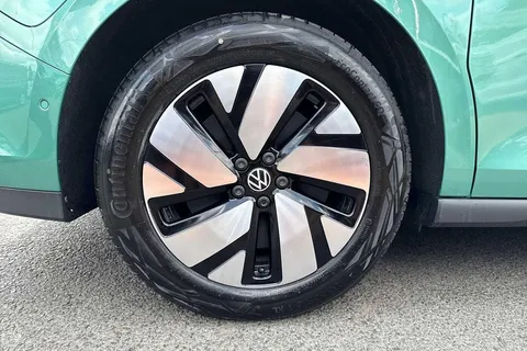 BT25CSU Volkswagen ID. Buzz 210kW Commerce Plus 79kWh Auto Thumbnail #22