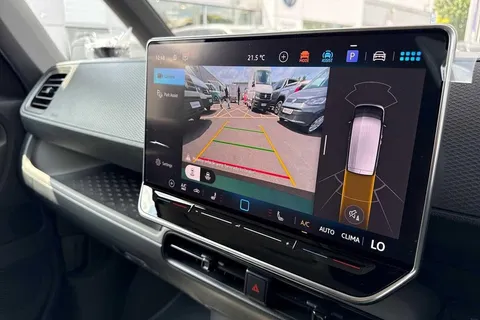 BT25CSU Volkswagen ID. Buzz 210kW Commerce Plus 79kWh Auto Thumbnail #27