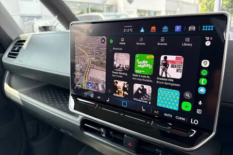 BT25CSU Volkswagen ID. Buzz 210kW Commerce Plus 79kWh Auto Thumbnail #30