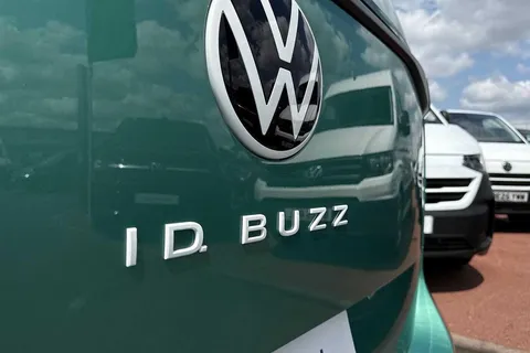 BT25CSU Volkswagen ID. Buzz 210kW Commerce Plus 79kWh Auto Thumbnail #37