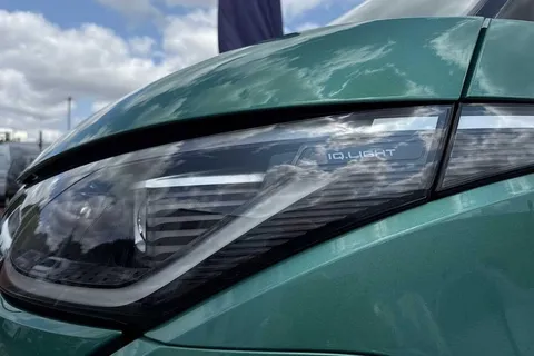 BT25CSU Volkswagen ID. Buzz 210kW Commerce Plus 79kWh Auto Thumbnail #40