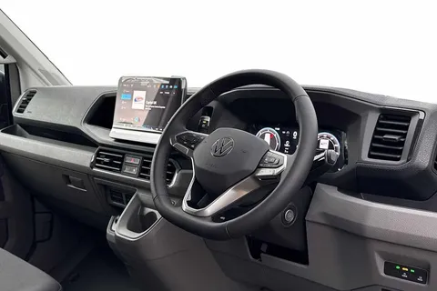 BT75EBM Volkswagen Crafter 2.0TDI 177PS CR35 MWB Commerce Plus Auto-Low Roof Thumbnail #6