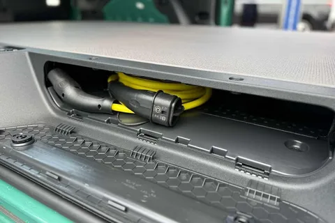 BT25CSU Volkswagen ID. Buzz 210kW Commerce Plus 79kWh Auto Thumbnail #47