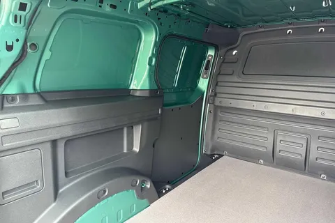 BT25CSU Volkswagen ID. Buzz 210kW Commerce Plus 79kWh Auto Thumbnail #55