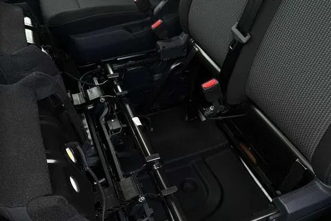 BV25SDZ Volkswagen Transporter 2.0 TDI 110 Commerce Plus Van Thumbnail #49