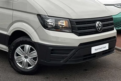 BT75EBM Volkswagen Crafter 2.0TDI 177PS CR35 MWB Commerce Plus Auto-Low Roof Thumbnail #29