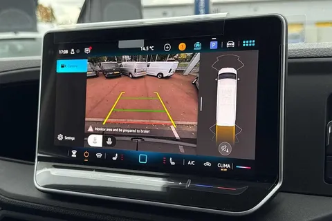 BT75EBM Volkswagen Crafter 2.0TDI 177PS CR35 MWB Commerce Plus Auto-Low Roof Thumbnail #54