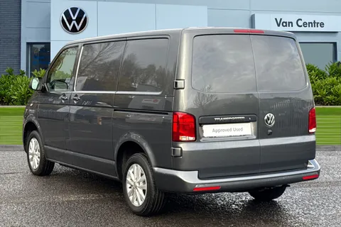 PN23VJX Volkswagen Transporter 2.0 TDI 150 Highline Van Thumbnail #2