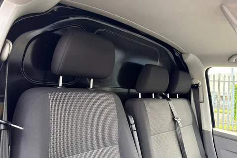 PN23VJX Volkswagen Transporter 2.0 TDI 150 Highline Van Thumbnail #24