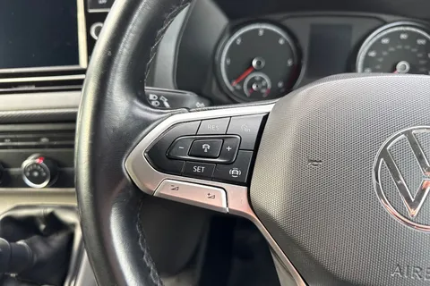 PN23VJX Volkswagen Transporter 2.0 TDI 150 Highline Van Thumbnail #35