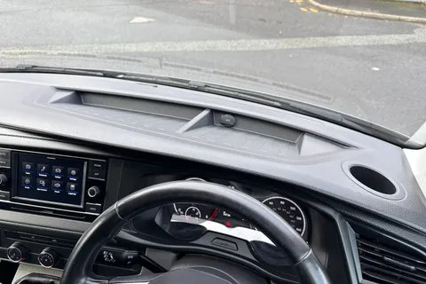 PN23VJX Volkswagen Transporter 2.0 TDI 150 Highline Van Thumbnail #41