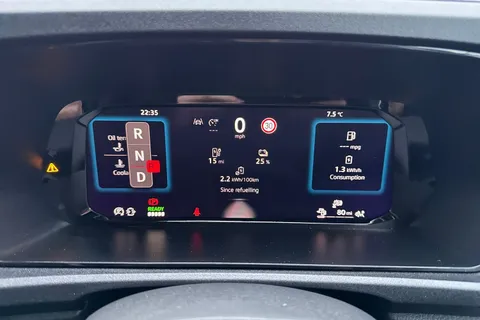 PE75UZH Volkswagen Caddy C20 Cargo Commerce Pro Maxi 150 PS 1.5 TSI eHybrid 6sp DSG Thumbnail #25