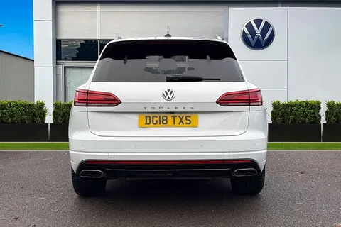 DG18TXS Volkswagen Touareg 3.0 V6 TDI 4Motion R-Line 5dr Tip Auto Thumbnail #9