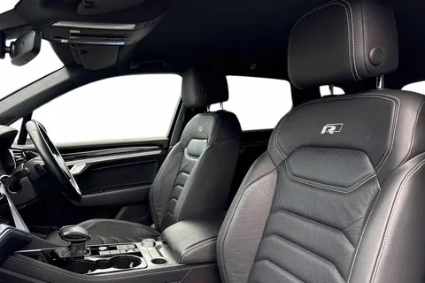 DG18TXS Volkswagen Touareg 3.0 V6 TDI 4Motion R-Line 5dr Tip Auto Thumbnail #12