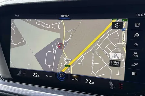 DG18TXS Volkswagen Touareg 3.0 V6 TDI 4Motion R-Line 5dr Tip Auto Thumbnail #13