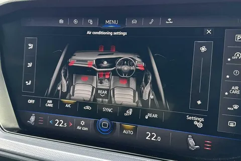 DG18TXS Volkswagen Touareg 3.0 V6 TDI 4Motion R-Line 5dr Tip Auto Thumbnail #20