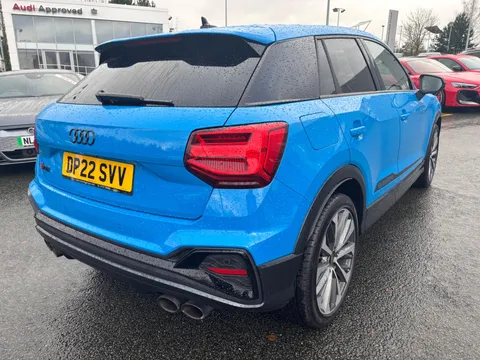 DP22SVV Audi SQ2 Black Edition TFSI  300 PS S tronic Thumbnail #4