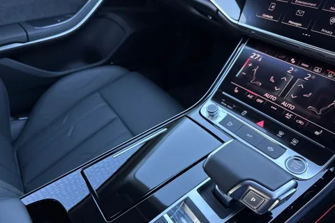 KY74EKC Audi A8 L  Sport 60 TFSI e quattro 462 PS tiptronic Thumbnail #20