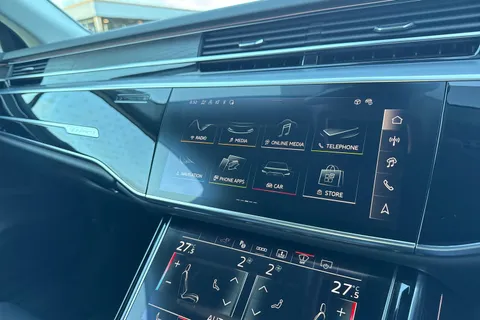 KY74EKC Audi A8 L  Sport 60 TFSI e quattro 462 PS tiptronic Thumbnail #39