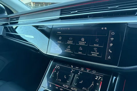 KY74EKC Audi A8 L  Sport 60 TFSI e quattro 462 PS tiptronic Thumbnail #55