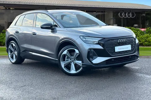 KO74PNL Audi Q4 e-tron Q4  Black Edition 45 e-tron   kW Thumbnail #2