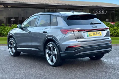 KO74PNL Audi Q4 e-tron Q4  Black Edition 45 e-tron   kW Thumbnail #3