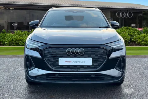 KO74PNL Audi Q4 e-tron Q4  Black Edition 45 e-tron   kW Thumbnail #6