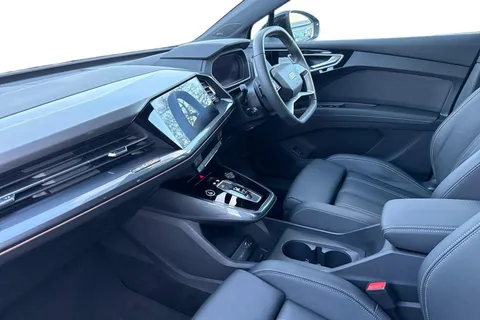 KO74PNL Audi Q4 e-tron Q4  Black Edition 45 e-tron   kW Thumbnail #15