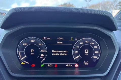 KO74PNL Audi Q4 e-tron Q4  Black Edition 45 e-tron   kW Thumbnail #29