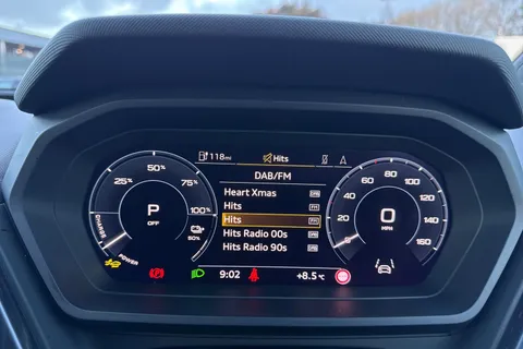 KO74PNL Audi Q4 e-tron Q4  Black Edition 45 e-tron   kW Thumbnail #30