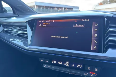 KO74PNL Audi Q4 e-tron Q4  Black Edition 45 e-tron   kW Thumbnail #37