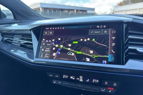 KO74PNL Audi Q4 e-tron Q4  Black Edition 45 e-tron   kW Thumbnail #40