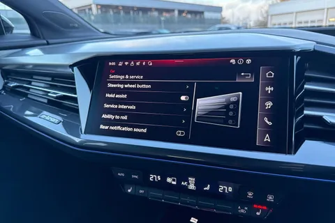 KO74PNL Audi Q4 e-tron Q4  Black Edition 45 e-tron   kW Thumbnail #49