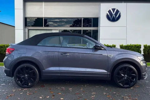 AF70UTL Volkswagen T-Roc 1.5 TSI R-Line 2dr DSG | Heated Seats | Beats Audio Thumbnail #3
